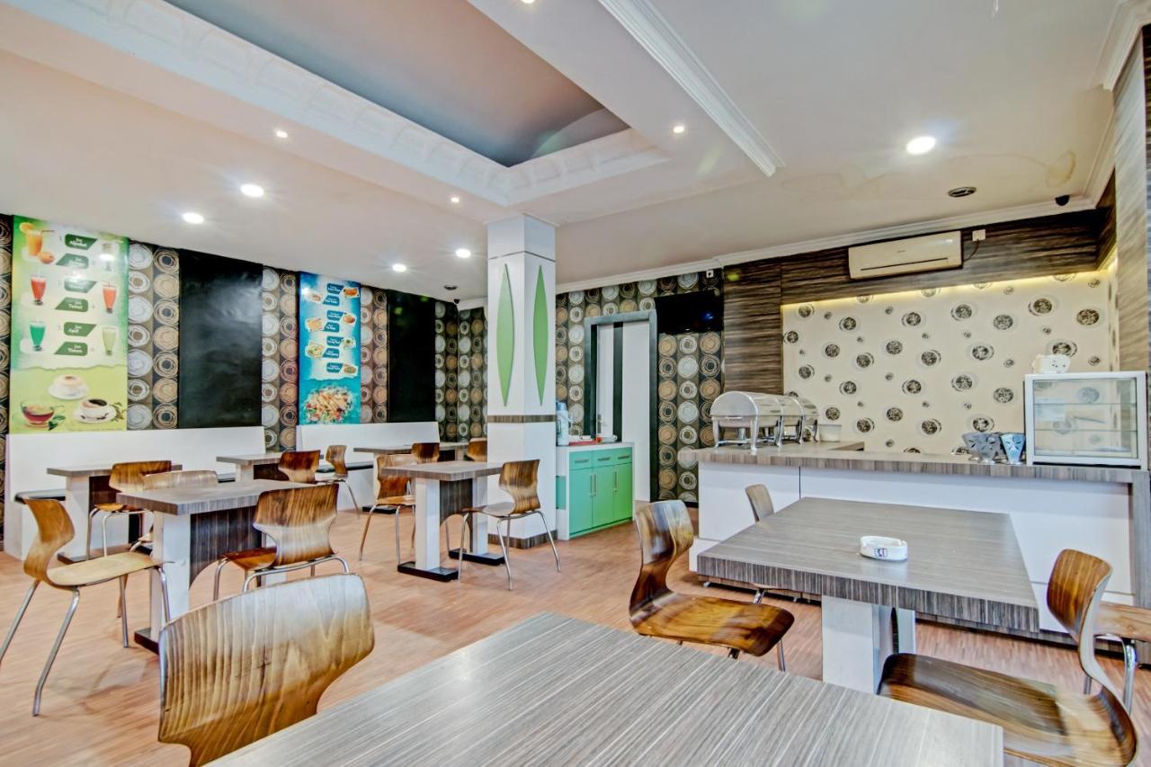 Oyo 90697 Hotel Wisata Dumai Eksteriør billede