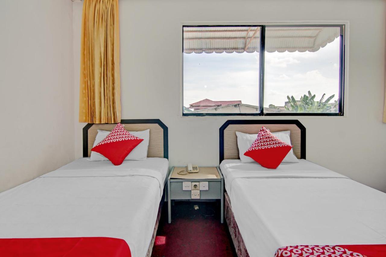 Oyo 90697 Hotel Wisata Dumai Eksteriør billede